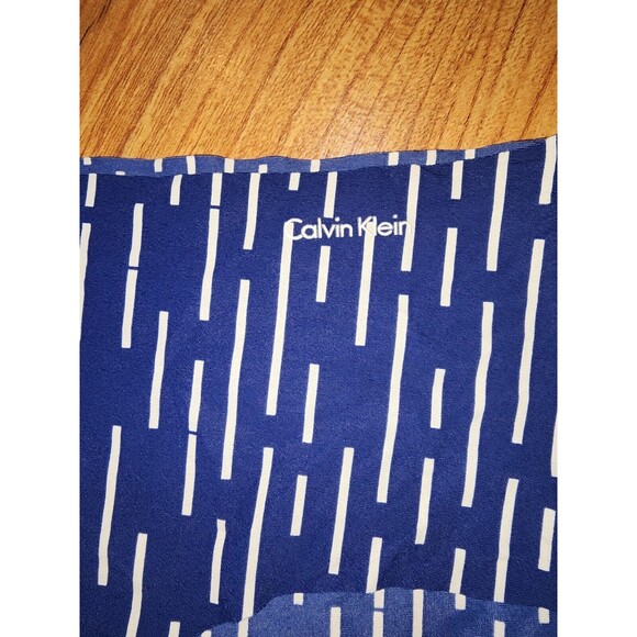 Calvin Klein Womens Underwear Brief Bikin Medium Blue Seamless - Picture 2 of 5